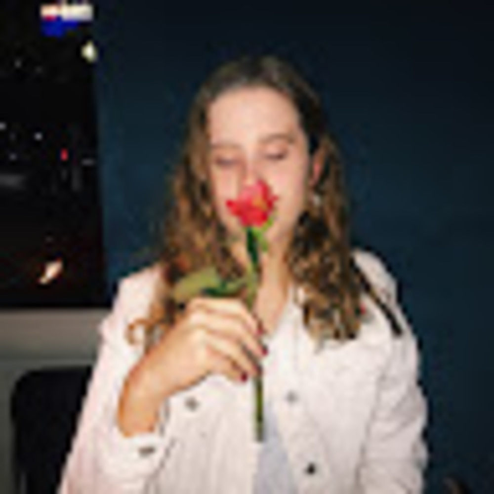 Meet your Posher, Tessa